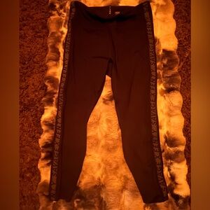 Savage X Fenty Dark Leggings